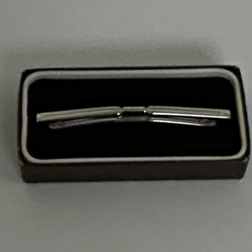 Pierre Cardin Sleek Silver Tie Bar